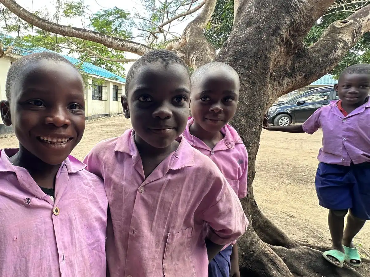 Hilfeprojekte in Kenia und den Kapverden Hilfeprojekte in Kenia und den Kapverden